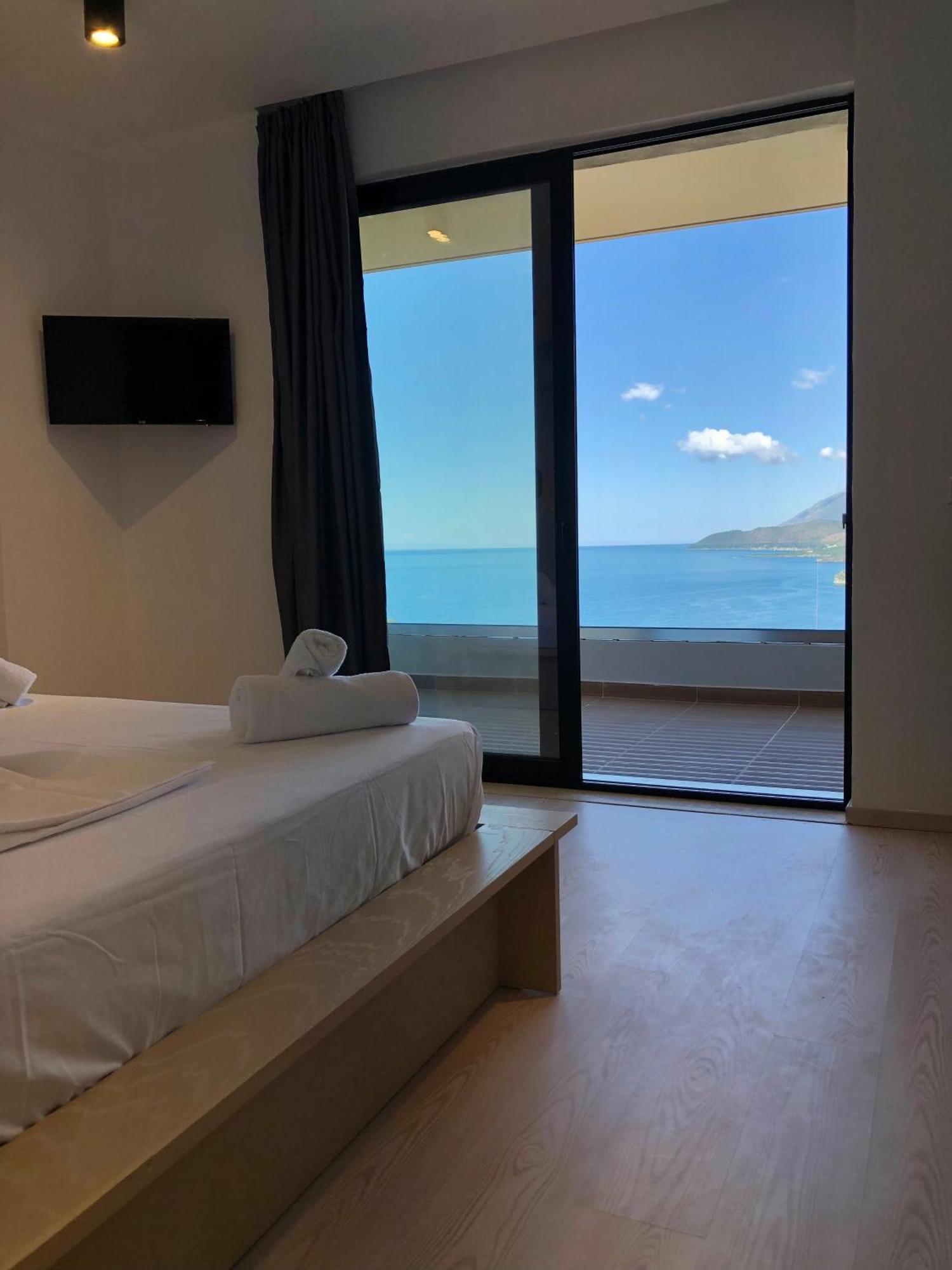Anassa Suites Himare Eksteriør bilde