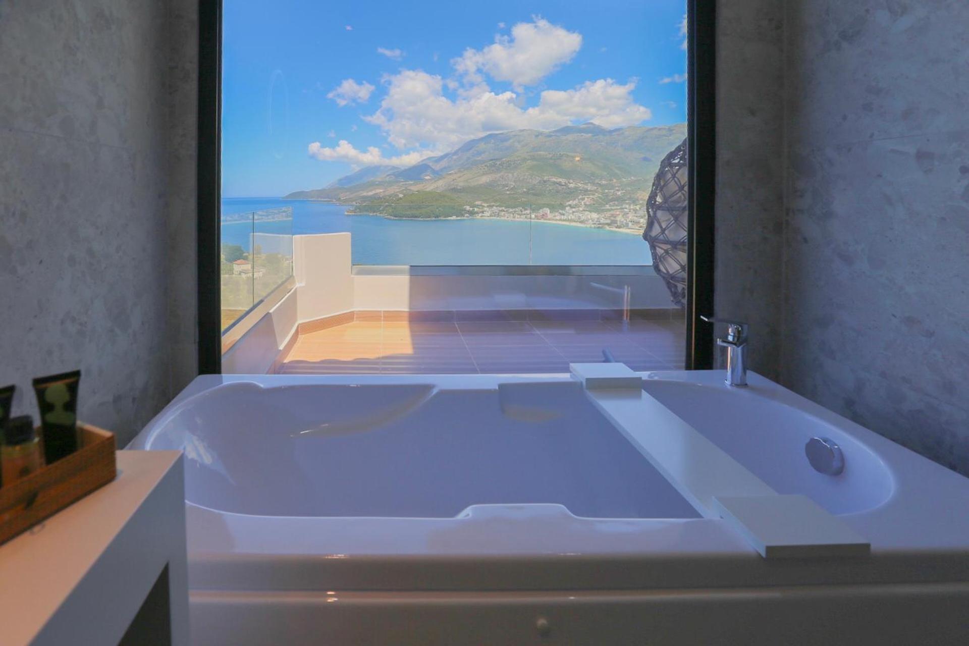 Anassa Suites Himare Eksteriør bilde