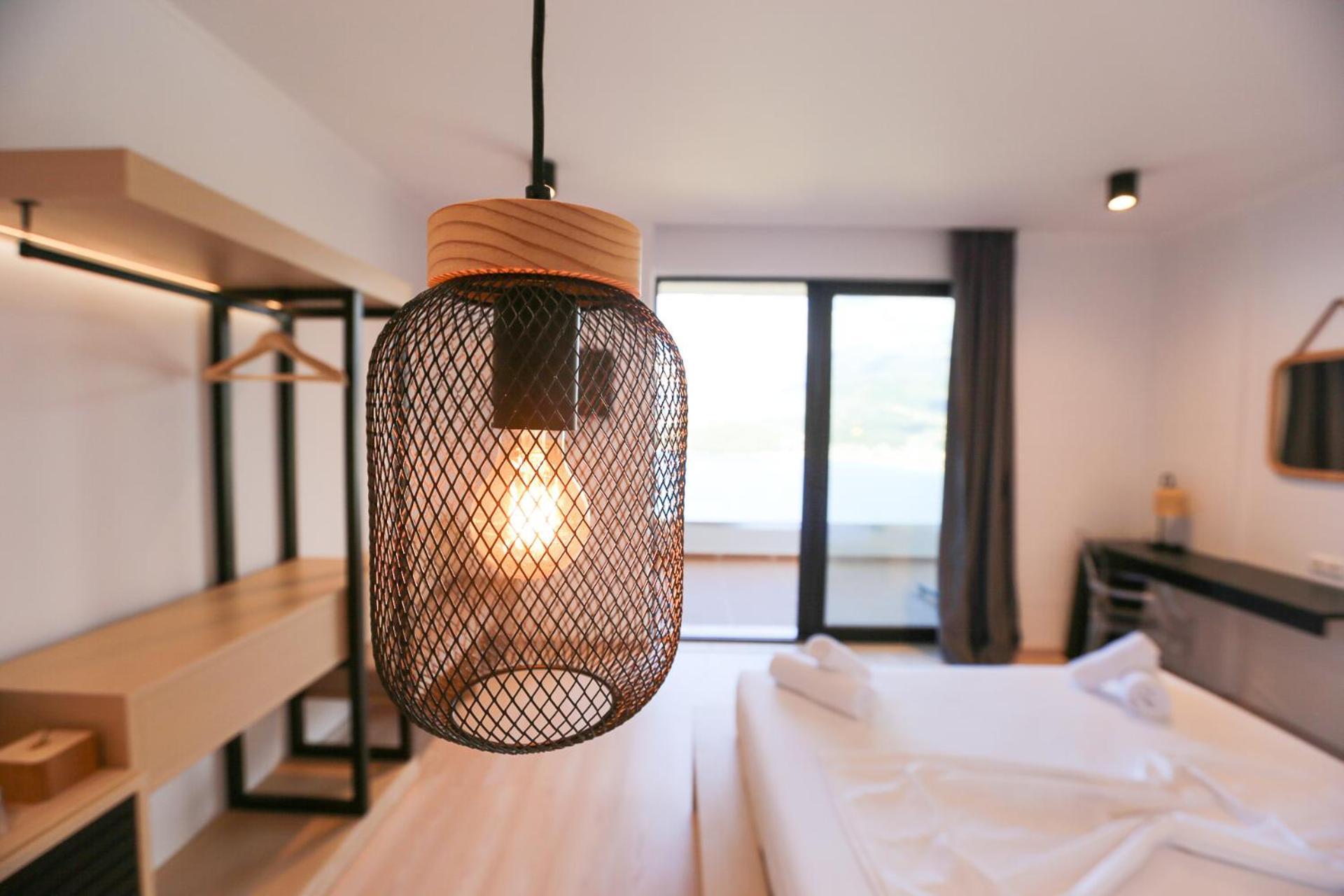 Anassa Suites Himare Eksteriør bilde